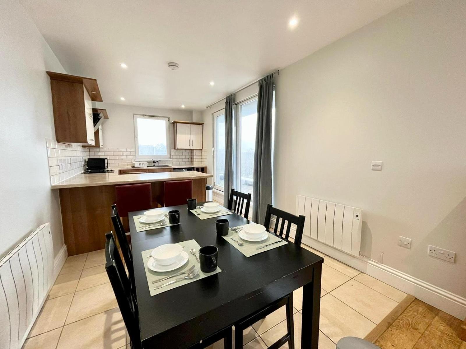 London Modern Flat Near Transports Apartment Exterior photo
